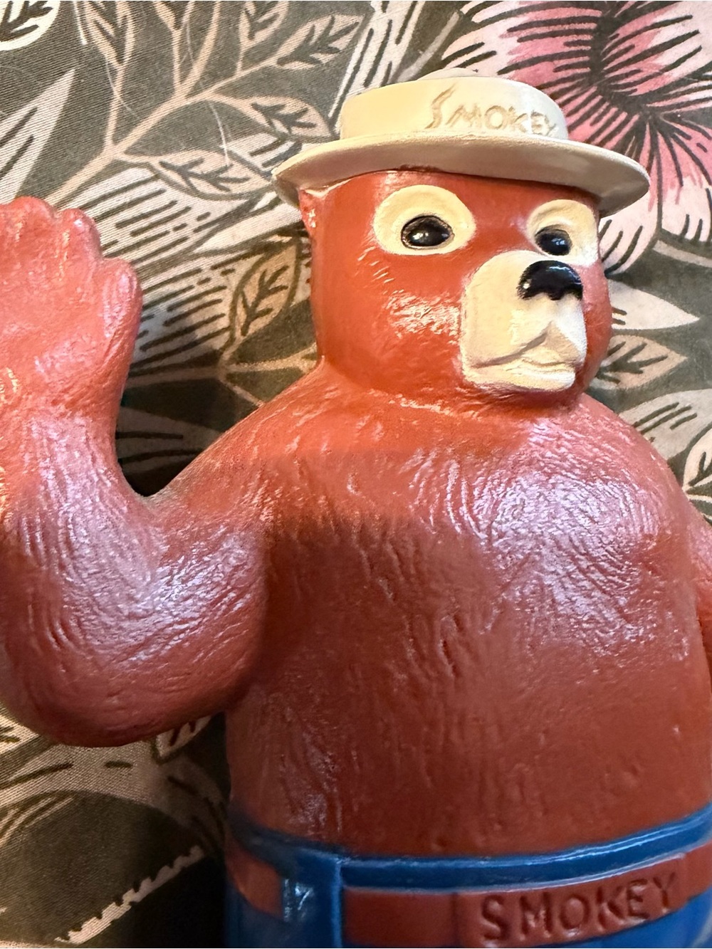 Vintage 1960-1970s Smokey Bear 8” plastic coin bank - Picture 2 of 7